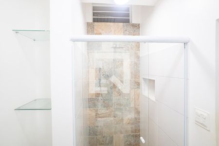 Apartamento para alugar com 90m², 2 quartos e sem vagaBanheiro