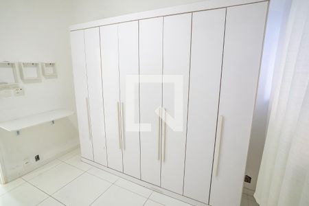 Apartamento para alugar com 90m², 2 quartos e sem vagaQuarto 
