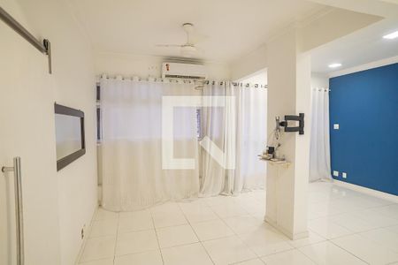 Sala  de apartamento para alugar com 2 quartos, 90m² em Flamengo, Rio de Janeiro