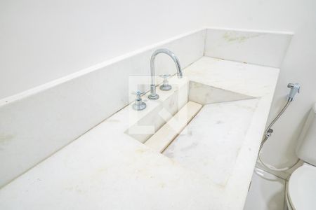 Apartamento para alugar com 90m², 2 quartos e sem vagaBanheiro