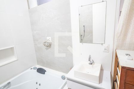 Apartamento para alugar com 90m², 2 quartos e sem vagaBanheiro