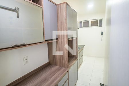 Apartamento para alugar com 90m², 2 quartos e sem vagaCozinha 