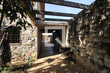 Casa para alugar com 140m², 4 quartos e 6 vagasGaragem