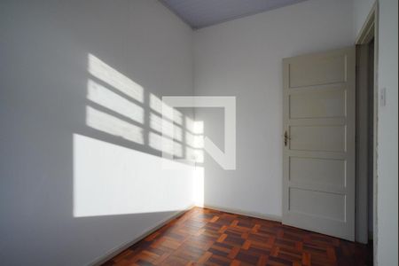 Quarto 2 de apartamento para alugar com 2 quartos, 58m² em Passo da Areia, Porto Alegre