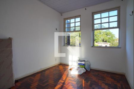 Sala de apartamento para alugar com 2 quartos, 58m² em Passo da Areia, Porto Alegre