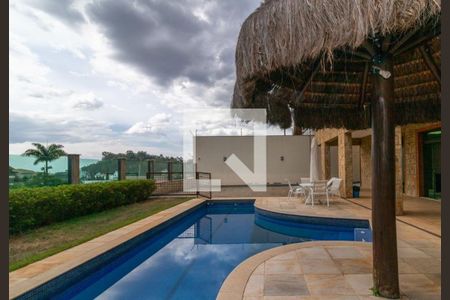 Casa à venda com 619m², 5 quartos e 7 vagasÁrea Externa