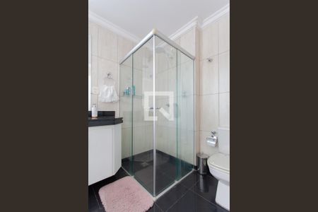 Apartamento à venda com 276m², 4 quartos e 3 vagas Apartamento à venda com 276m², 4 quartos e 3 vagasBanheiro da Suíte