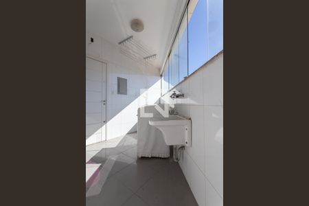 Apartamento à venda com 276m², 4 quartos e 3 vagas Apartamento à venda com 276m², 4 quartos e 3 vagasÁrea de Serviço