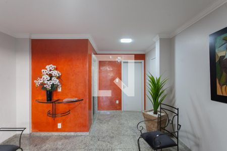 Apartamento à venda com 276m², 4 quartos e 3 vagas Apartamento à venda com 276m², 4 quartos e 3 vagasHall de entrada