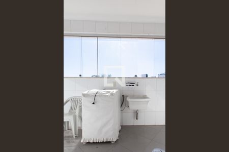 Apartamento à venda com 276m², 4 quartos e 3 vagas Apartamento à venda com 276m², 4 quartos e 3 vagasÁrea de Serviço