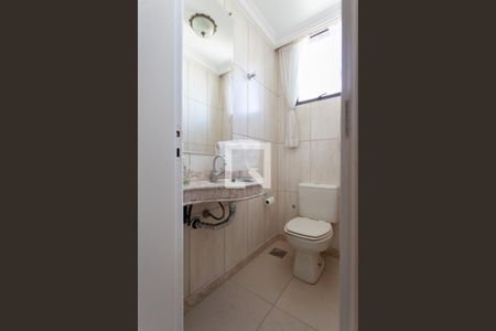 Apartamento à venda com 276m², 4 quartos e 3 vagas Apartamento à venda com 276m², 4 quartos e 3 vagasLavabo