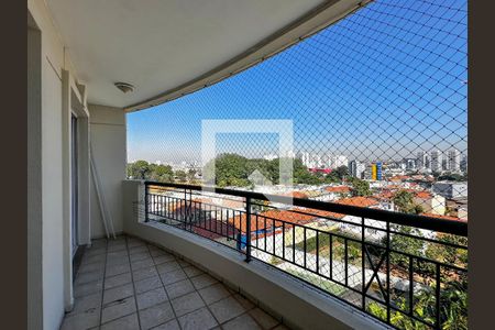 Apartamento à venda com 230m², 4 quartos e 5 vagasSacada Suíte 1