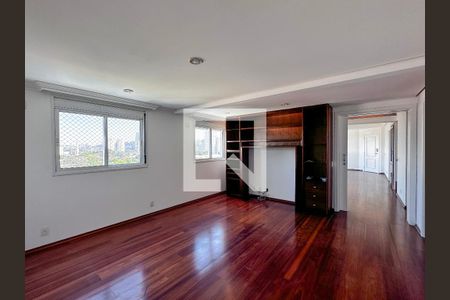 Apartamento à venda com 230m², 4 quartos e 5 vagasSala de Tv