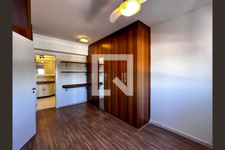 Apartamento à venda com 230m², 4 quartos e 5 vagasSuíte 2
