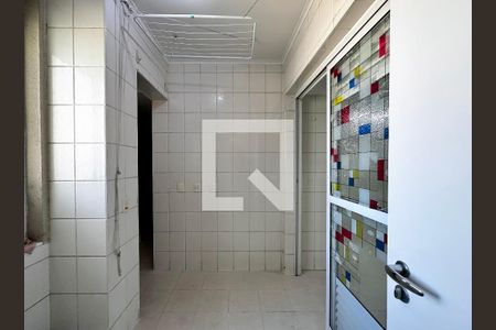 Apartamento à venda com 230m², 4 quartos e 5 vagasÁrea de Serviço 1