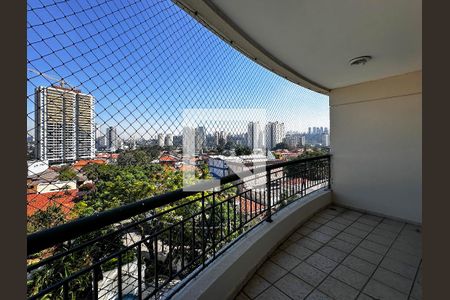 Apartamento à venda com 230m², 4 quartos e 5 vagasSacada Suíte 1