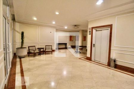 Apartamento à venda com 230m², 4 quartos e 5 vagasHall Social Bloco