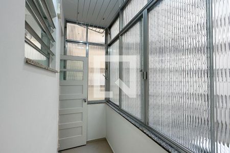 Apartamento à venda com 49m², 1 quarto e sem vagaVaranda