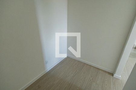 Apartamento à venda com 97m², 3 quartos e 2 vagas Apartamento à venda com 97m², 3 quartos e 2 vagasQuarto 3 / closet
