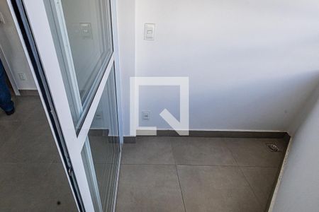 Apartamento à venda com 97m², 3 quartos e 2 vagas Apartamento à venda com 97m², 3 quartos e 2 vagasVaranda da sala