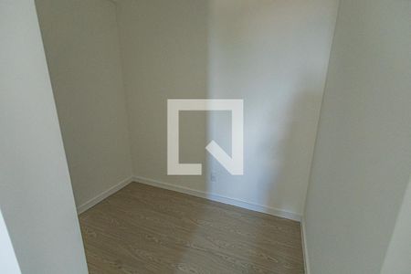 Apartamento à venda com 97m², 3 quartos e 2 vagas Apartamento à venda com 97m², 3 quartos e 2 vagasQuarto 3 / closet