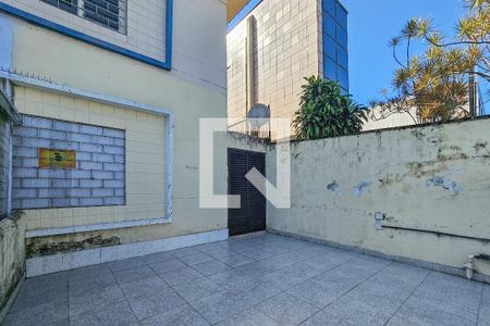 Fachada de casa para alugar com 2 quartos, 90m² em Pitangueiras, Guarujá