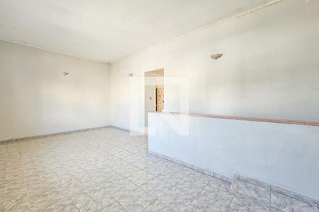 Sala de casa para alugar com 2 quartos, 90m² em Pitangueiras, Guarujá