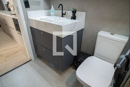 Apartamento à venda com 35m², 2 quartos e sem vagaBanheiro