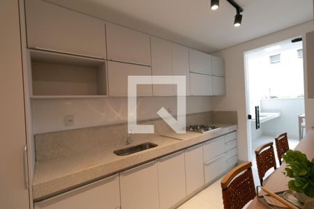 Apartamento à venda com 82m², 3 quartos e 2 vagasCozinha e Área de Serviço