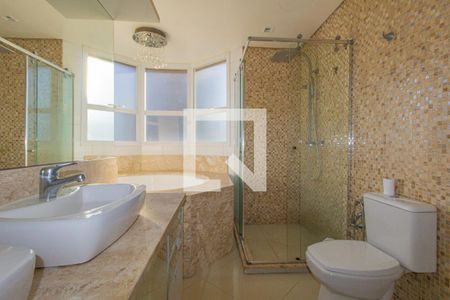 Apartamento à venda com 193m², 4 quartos e 3 vagas Apartamento à venda com 193m², 4 quartos e 3 vagasBanheiro da Suíte Master