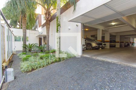 Apartamento à venda com 193m², 4 quartos e 3 vagas Apartamento à venda com 193m², 4 quartos e 3 vagasGaragem