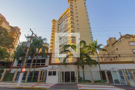 Apartamento à venda com 193m², 4 quartos e 3 vagas Apartamento à venda com 193m², 4 quartos e 3 vagasFachada do Prédio