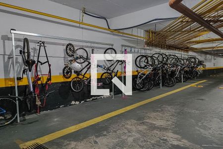 Apartamento à venda com 78m², 3 quartos e 2 vagas Apartamento à venda com 78m², 3 quartos e 2 vagasBicicletario