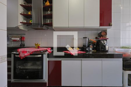 Apartamento à venda com 96m², 3 quartos e 1 vaga Apartamento à venda com 96m², 3 quartos e 1 vagaCozinha e Área de Serviço