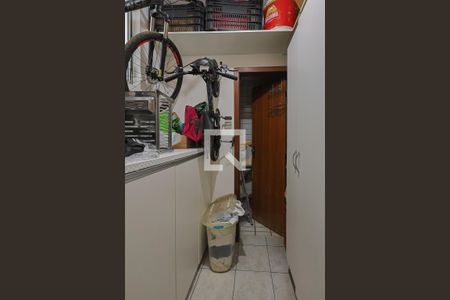 Apartamento à venda com 96m², 3 quartos e 1 vaga Apartamento à venda com 96m², 3 quartos e 1 vagaQuarto de Serviço