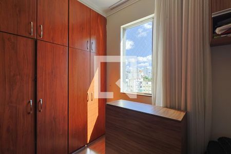 Apartamento à venda com 96m², 3 quartos e 1 vaga Apartamento à venda com 96m², 3 quartos e 1 vagaQuarto 3