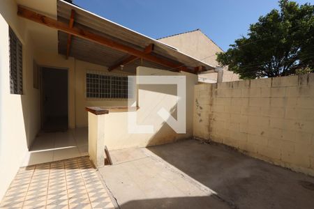 Casa para alugar com 135m², 3 quartos e 4 vagasQuintal 1