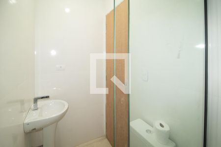Banheiro de apartamento para alugar com 1 quarto, 48m² em Vila Irmãos Arnoni, São Paulo