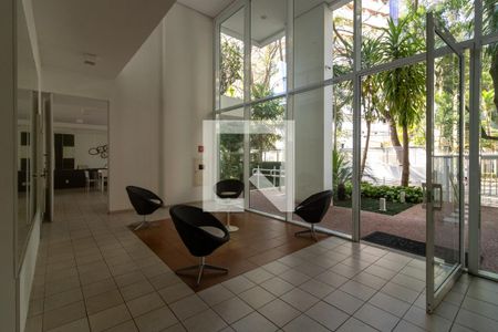 Apartamento à venda com 70m², 2 quartos e 2 vagasHall de entrada