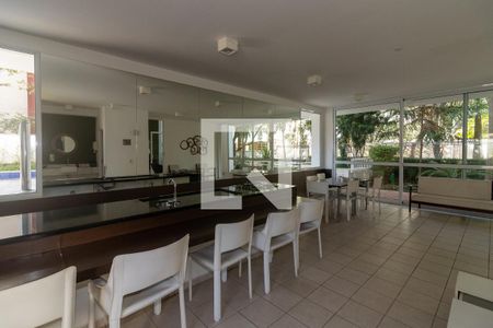 Apartamento à venda com 70m², 2 quartos e 2 vagasÁrea comum - Salão de festas