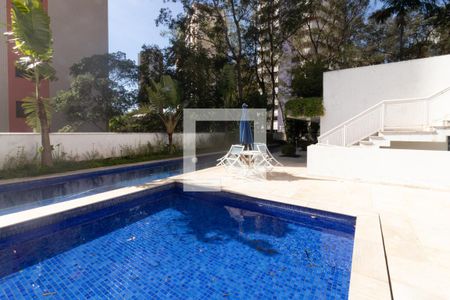 Apartamento à venda com 70m², 2 quartos e 2 vagasÁrea comum - Piscina