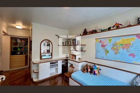 Apartamento à venda com 210m², 4 quartos e 2 vagasSuite 2