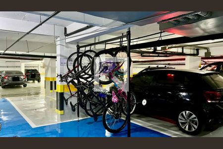 Apartamento à venda com 210m², 4 quartos e 2 vagasBicicletário