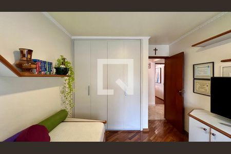 Apartamento à venda com 210m², 4 quartos e 2 vagasQuarto 1