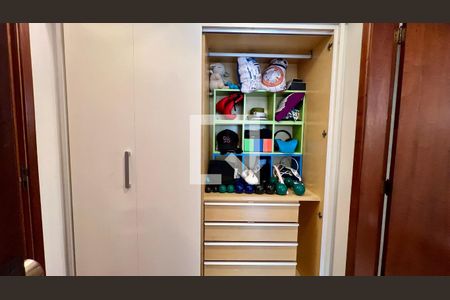 Apartamento à venda com 210m², 4 quartos e 2 vagasSuite 2