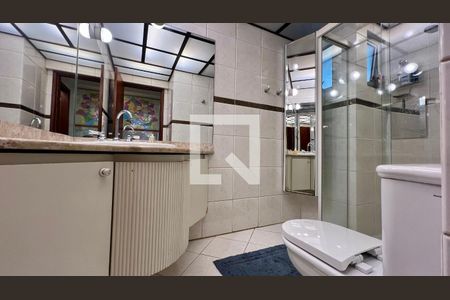 Apartamento à venda com 210m², 4 quartos e 2 vagasBanheiro