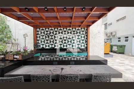 Apartamento à venda com 210m², 4 quartos e 2 vagasChurrasqueira