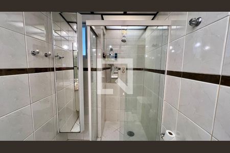 Apartamento à venda com 210m², 4 quartos e 2 vagasBanheiro
