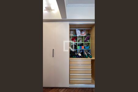 Apartamento à venda com 210m², 4 quartos e 2 vagasSuite 2