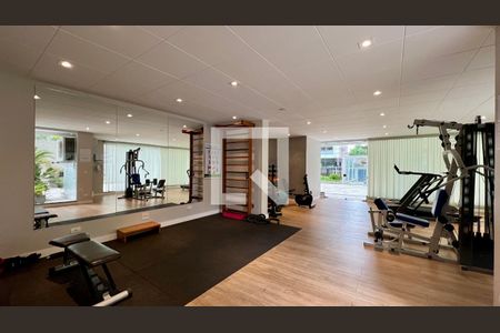 Apartamento à venda com 210m², 4 quartos e 2 vagasAcademia